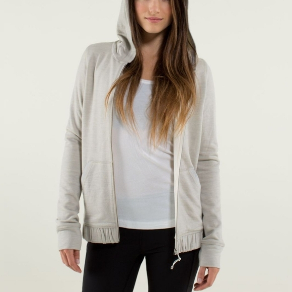 Lululemon sweater Harmonious HoodieHeathered Buff / Silver Spoon - Picture 8 of 14